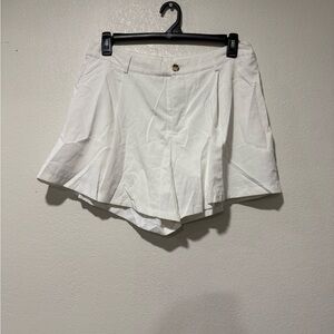 Women's White Shorts